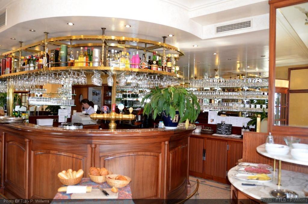 Hotel Du Roy Буйон Екстериор снимка