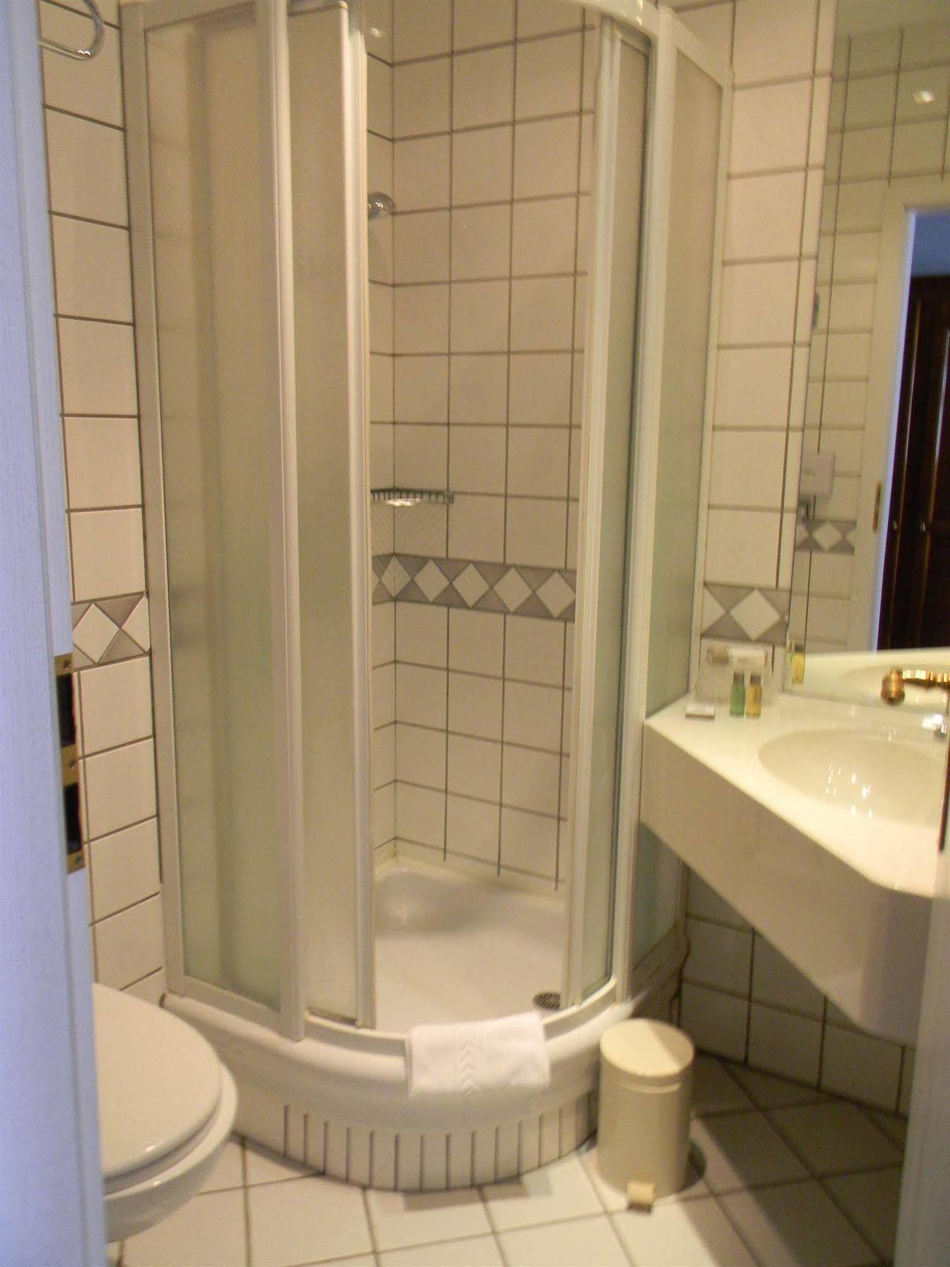 Hotel Du Roy Буйон Екстериор снимка