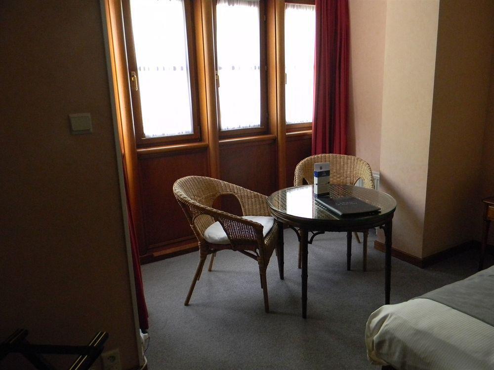 Hotel Du Roy Буйон Екстериор снимка